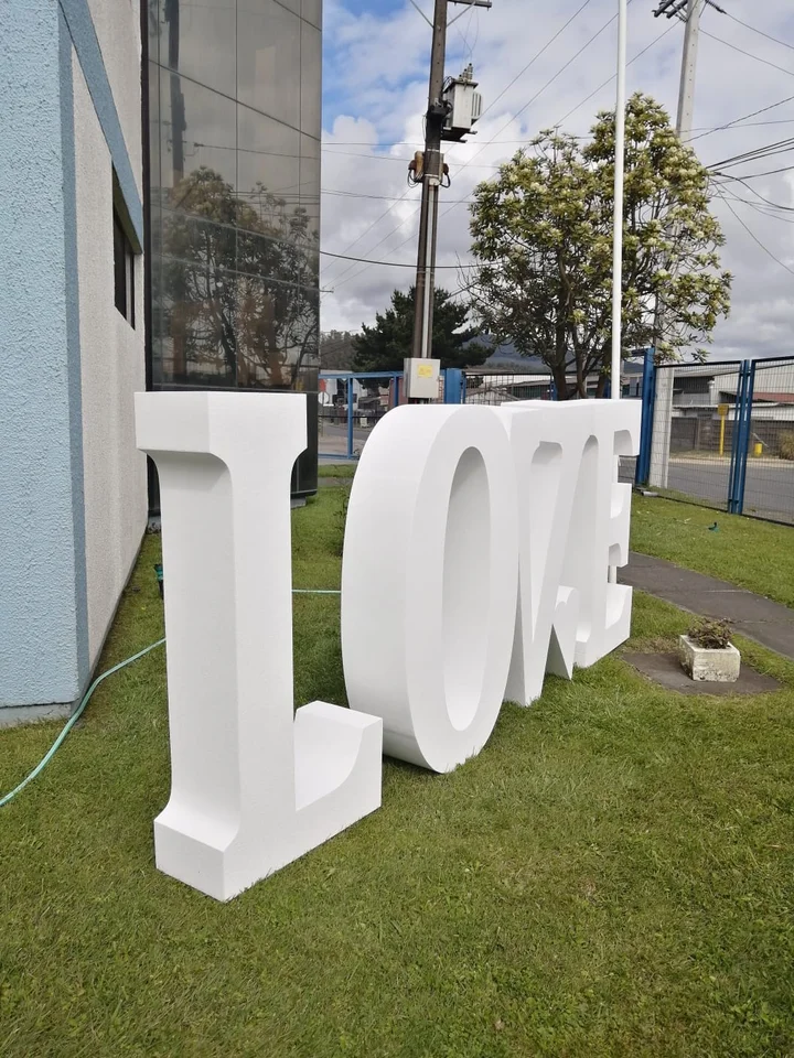 Letras y Formas Publicitarias en EPS